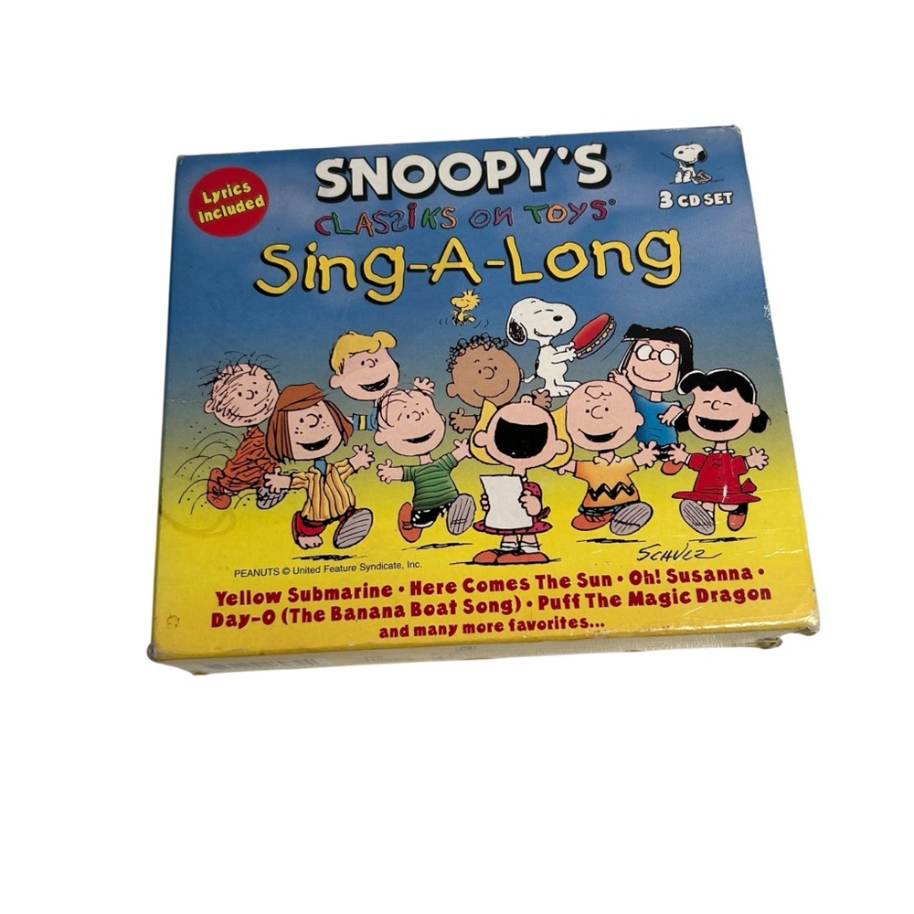 Peanuts Snoopy's 3 Compact Disc Set Classiks on Toys Sing-A-Long Beatles Novelty